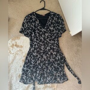 Mi Ami for Francesca’s mini wrap ruffle dress